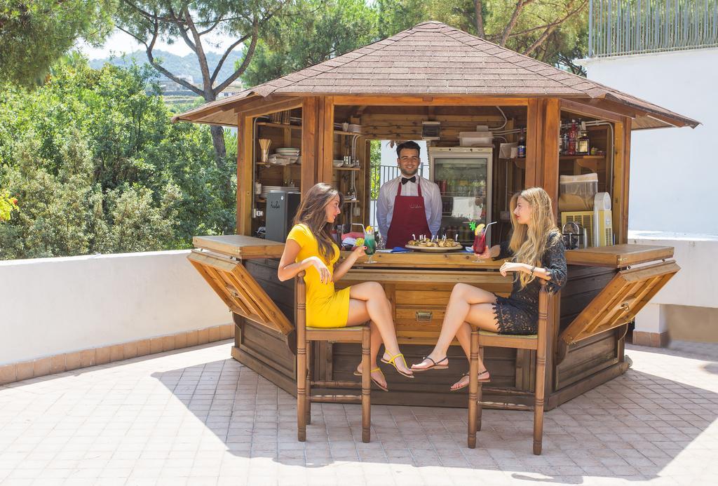ホテル サン ヴァレンティーノ テルメ イスキア島 エクステリア 写真